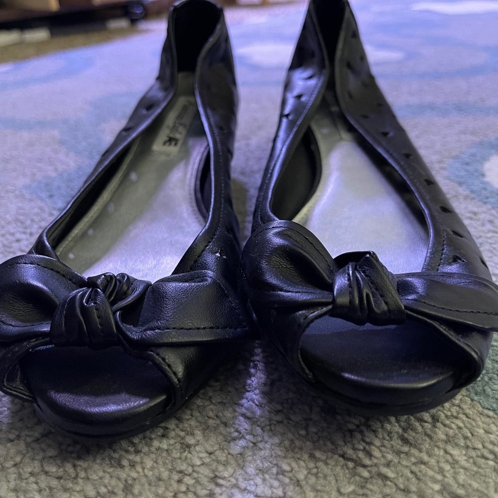 American Eagle Womens Size 9M Black Canvas Open Toe Heels Bows